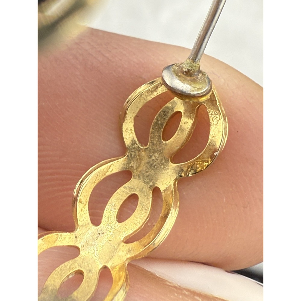 Gold Tone‎ Hoop Earrings Lightweight Pierced - Picture 4 of 6